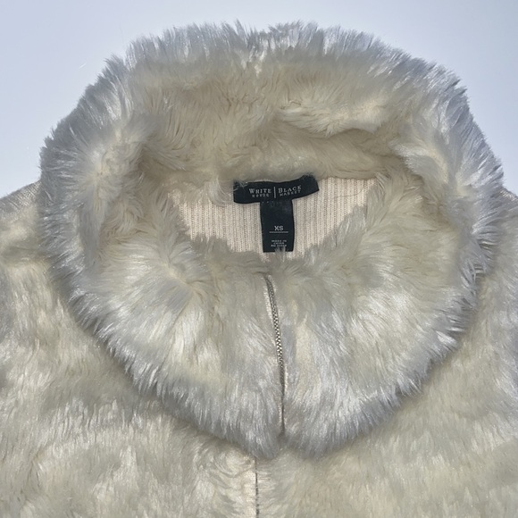 White House Black Market Ivory Belted Faux Fur Wool Sweater Jacket Full Zip XS - Picture 2 of 9
